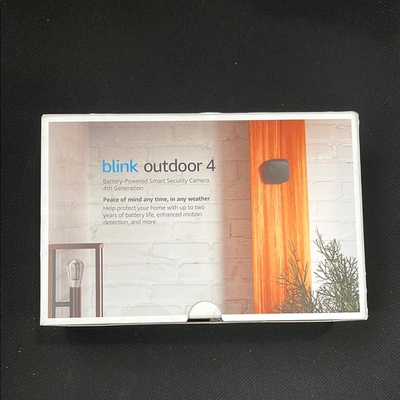 BLink Outdoor 4 Black Security Camera System - Picture 3 of 4